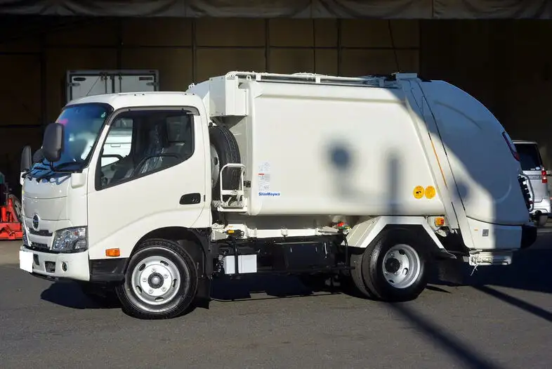 日野 デュトロ 小型 パッカー車 プレス式 2RG-XZU605X の中古トラック【車両No.118127】