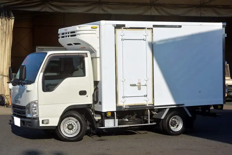 いすゞ エルフ 小型 冷凍冷蔵 低温 2室 の中古トラック【車両No.118132】