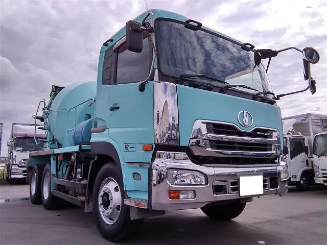 日産UD クオン 大型 ミキサー・ポンプ ベッド ADG-CW4XL の中古トラック【車両No.118061】
