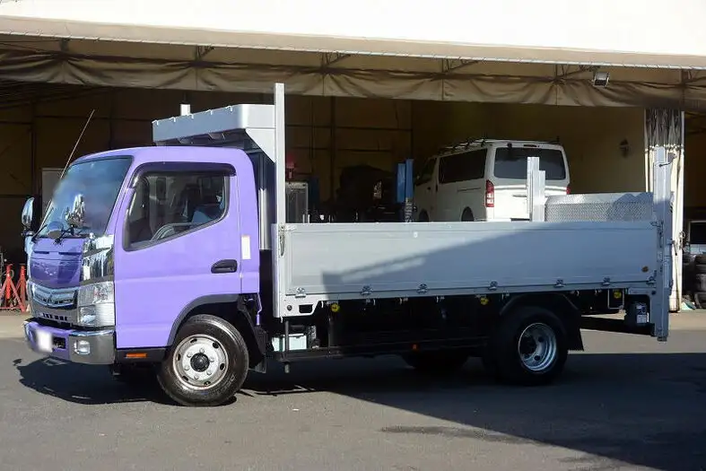 三菱 キャンター 小型 平ボディ パワーゲート 床鉄板 の中古トラック【車両No.119179】