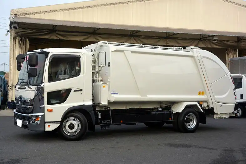 日野 レンジャー 中型/増トン パッカー車 プレス式 2KG-FC2ABA の中古トラック【車両No.119601】