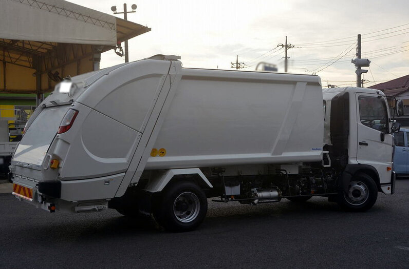 日野 レンジャー 中型/増トン パッカー車(塵芥車) プレス式 2KG-FC2ABAの中古トラック画像2