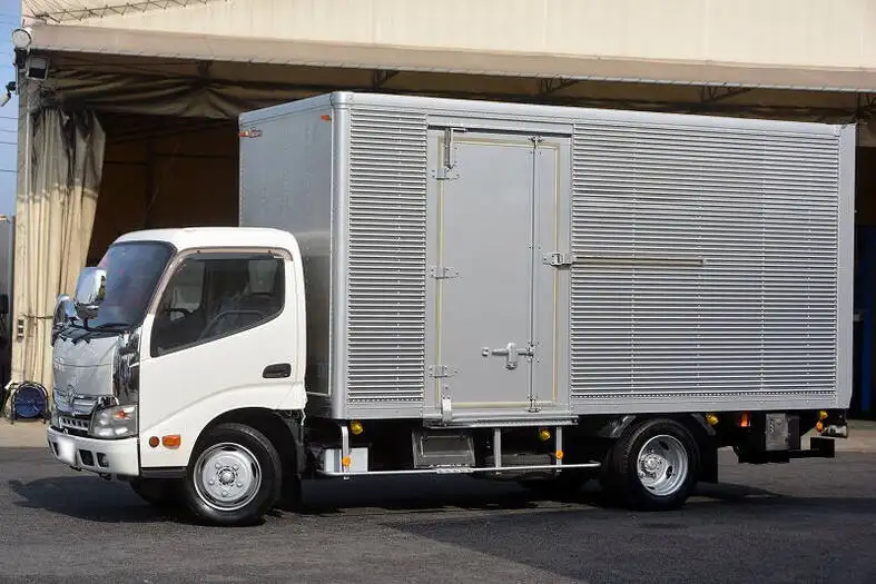 トヨタ ダイナ 小型 アルミバン パワーゲート 床鉄板 の中古トラック【車両No.119591】
