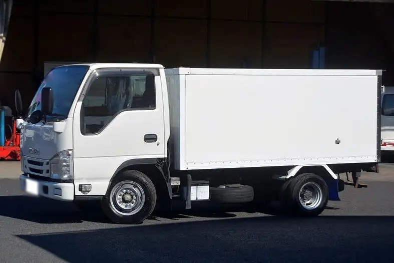 いすゞ エルフ 小型 冷凍冷蔵 低温 キーストン の中古トラック【車両No.119922】