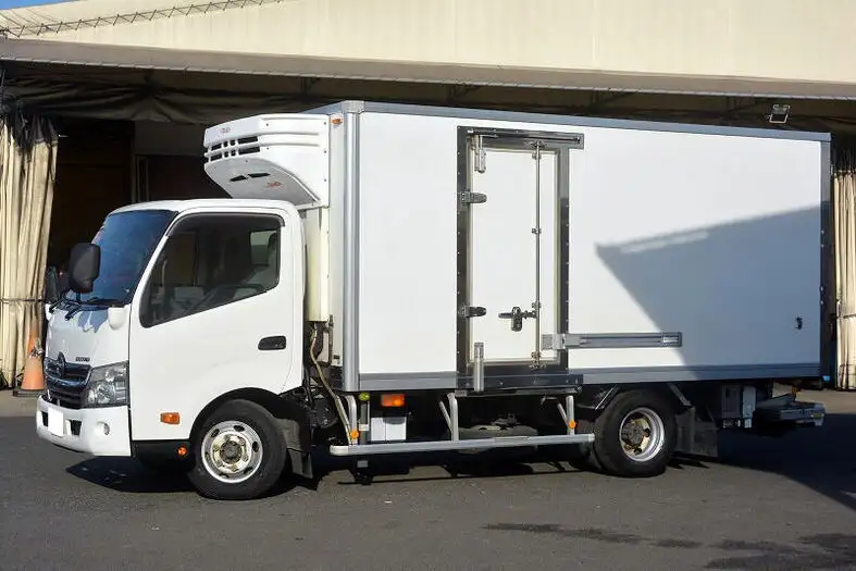 日野 デュトロ 小型 冷凍冷蔵 低温 パワーゲート の中古トラック【車両No.119919】