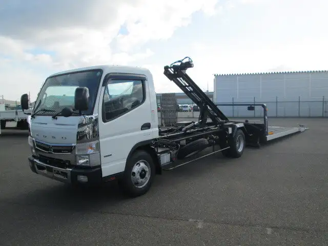 三菱 キャンター 小型 車両重機運搬 ラジコン ウインチ の中古トラック【車両No.120202】