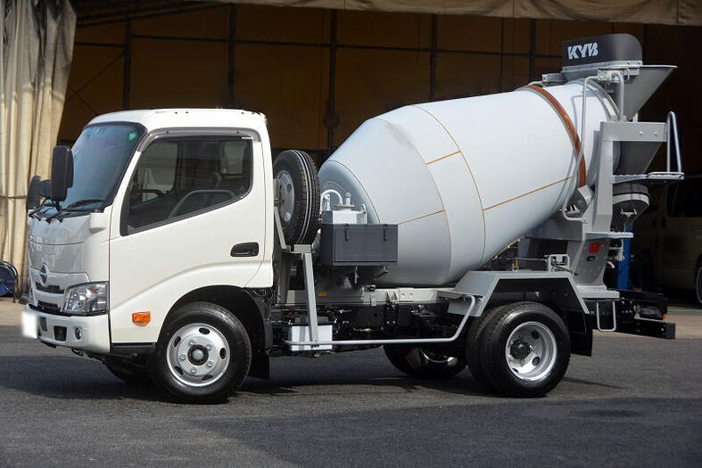 日野 デュトロ 小型 ミキサー ポンプ ミキサー車 2pg Xzu600e 中古トラック車両詳細 中古トラック販売のトラック流通センター 日野 デュトロ 小型 ミキサー ポンプ ミキサー車 2pg Xzu600e 中古トラック車両詳細 中古トラック販売のトラック流通センター