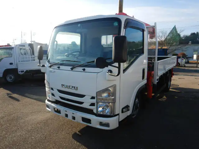 いすゞ エルフ 小型 クレーン付 4段 ラジコン の中古トラック【車両No.120186】