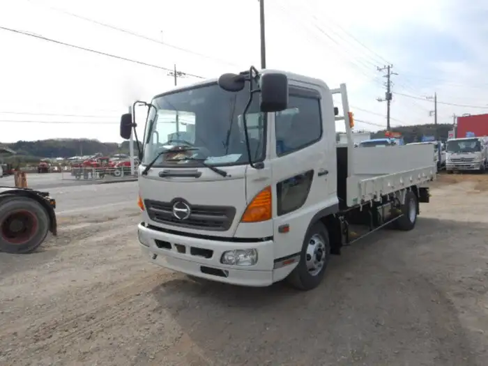 日野 レンジャー 中型/増トン 車両重機運搬 ラジコン ウインチ の中古トラック【車両No.120402】