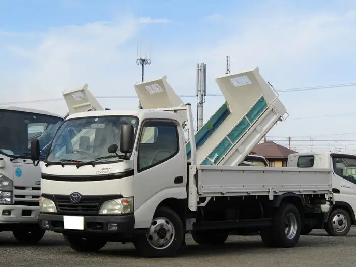 トヨタ ダイナ 小型 平ボディ BDG-XZU388 H18 の中古トラック【車両No.120600】