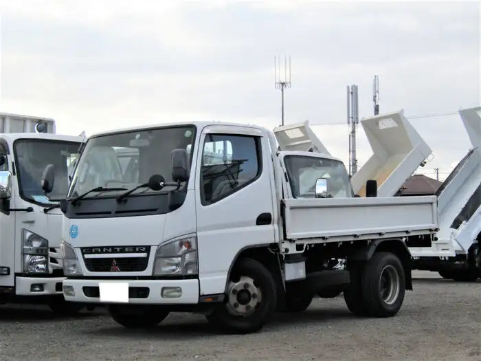三菱 キャンター 小型 平ボディ PA-FE70DB H17 の中古トラック【車両No.120814】