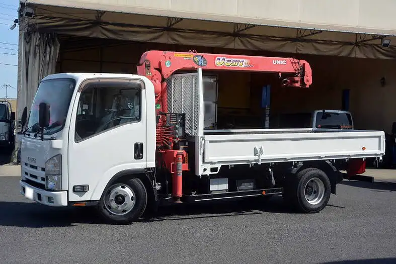 いすゞ エルフ 小型 クレーン付 4段 ラジコン の中古トラック【車両No.121061】