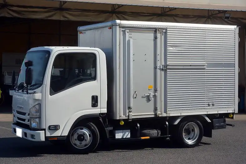 いすゞ エルフ 小型 アルミバン サイドドア TPG-NMR85AN の中古トラック【車両No.121063】
