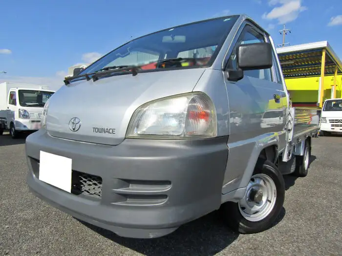 トヨタ タウンエース 小型 平ボディ 床鉄板 GK-KM70 の中古トラック【車両No.121027】