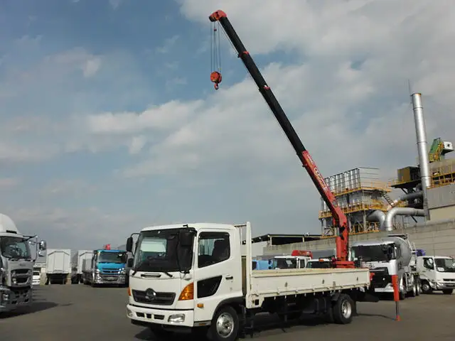 日野 レンジャー 中型/増トン クレーン付 4段 ラジコン の中古トラック【車両No.121130】