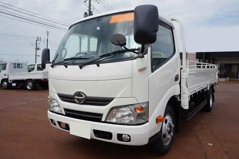 日野 デュトロ 小型 平ボディ TKG-XZU655M H28 の中古トラック【車両No.121673】