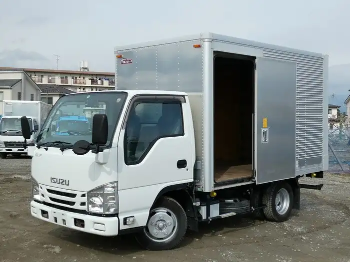 いすゞ エルフ 小型 アルミバン サイドドア シャッター式 の中古トラック【車両No.122236】