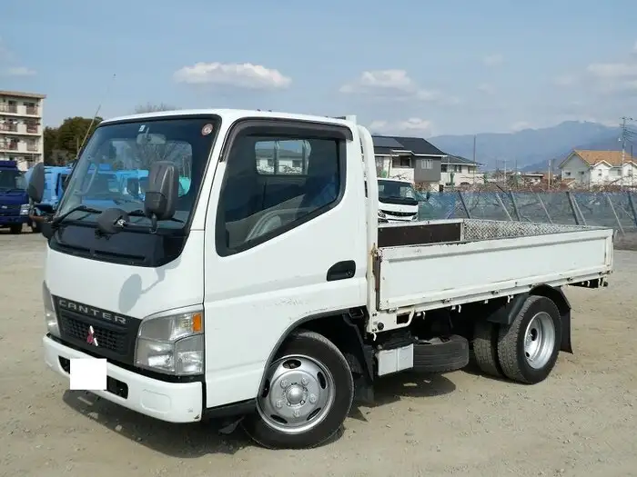 三菱 キャンター 小型 平ボディ PA-FE70DB H17 の中古トラック【車両No.122304】