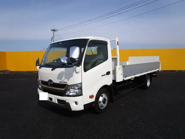 日野 デュトロ 小型 車両重機運搬 ラジコン ウインチ の中古トラック【車両No.122355】
