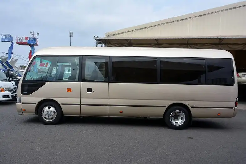 トヨタ コースター 小型 バス マイクロバス SDG-XZB51 の中古トラック【車両No.122577】