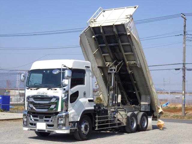 中古車 いすゞ ギガ 10t ダンプ 舟底 売買