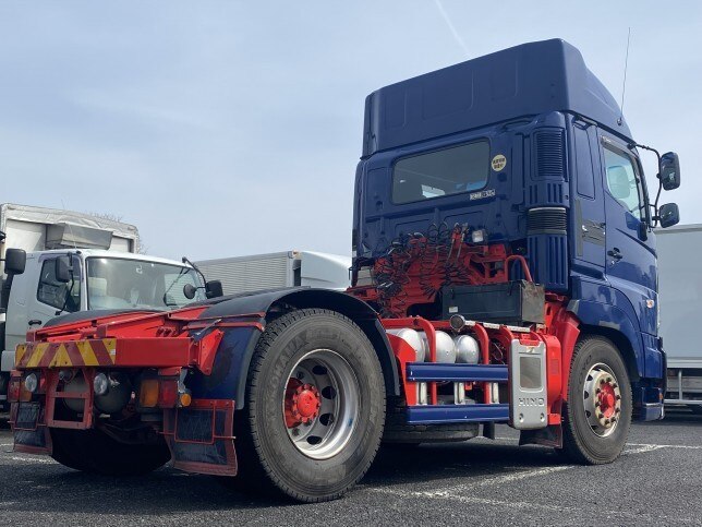 日野 プロフィア 大型 トラクター ハイルーフ 1デフ｜画像3