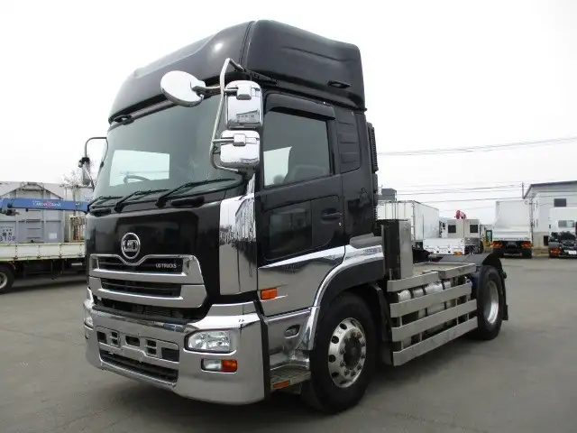 日産UD クオン 大型 トラクター ハイルーフ 1デフ の中古トラック【車両No.124018】