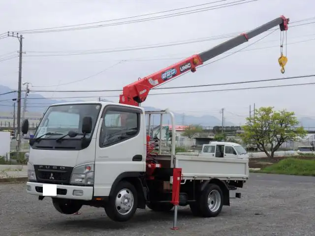 三菱 キャンター 小型 クレーン付 3段 ラジコン の中古トラック【車両No.124037】