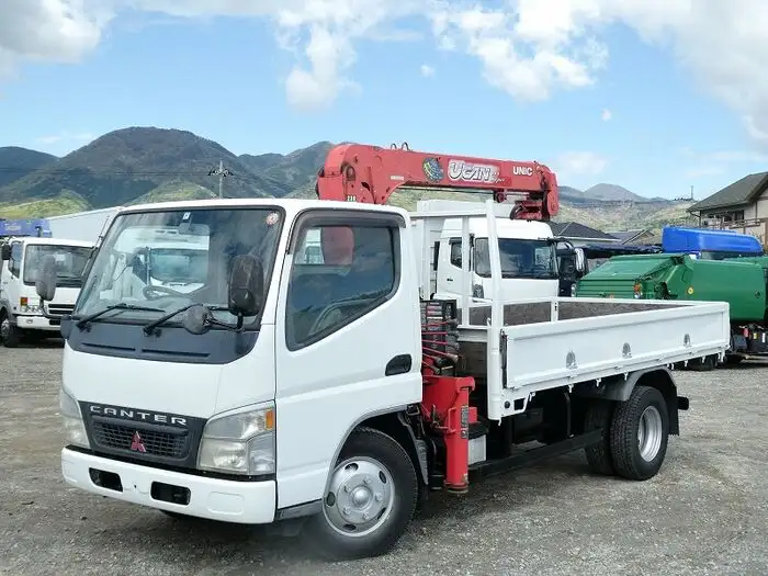 三菱 キャンター 小型 クレーン付 床鉄板 3段 の中古トラック【車両No.123797】