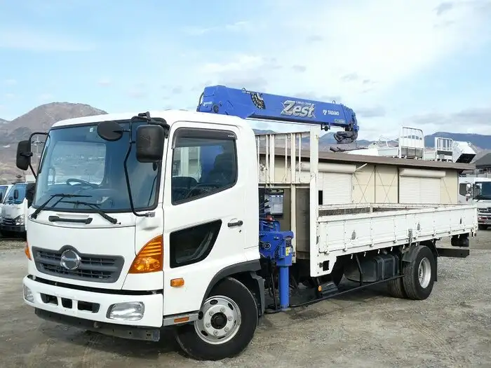 日野 レンジャー 中型/増トン クレーン付 4段 ラジコン の中古トラック【車両No.124342】