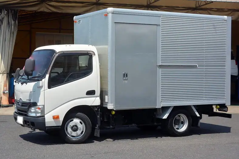 トヨタ ダイナ 小型 アルミバン サイドドア シャッター式 の中古トラック【車両No.124847】