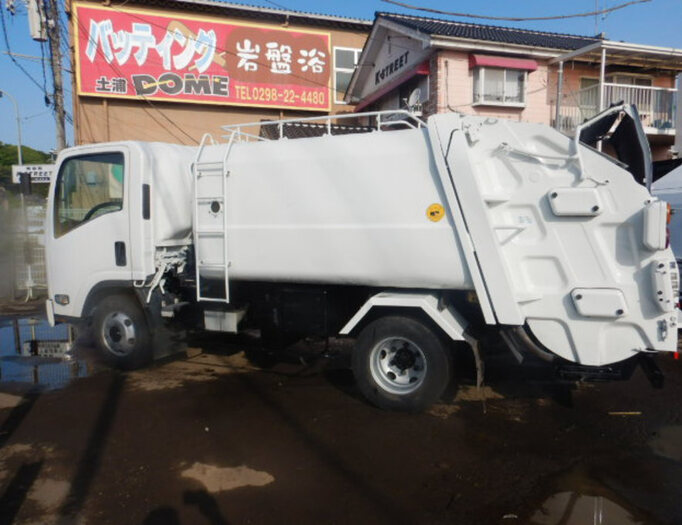 いすゞ エルフ 小型 パッカー車(塵芥車) 巻き込み式 回転ダンプ式｜画像3