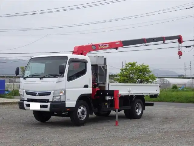 三菱 キャンター 小型 クレーン付 4段 ラジコン の中古トラック【車両No.125104】