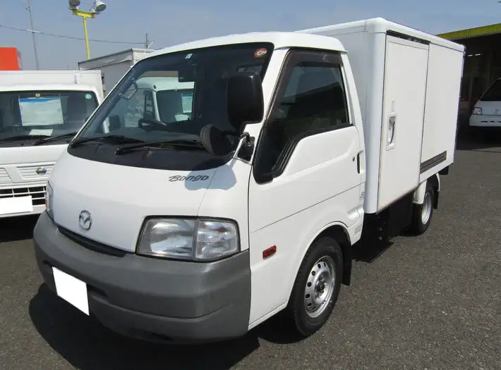 マツダ ボンゴ 小型 冷凍冷蔵 中温 床アルミ の中古トラック【車両No.125408】