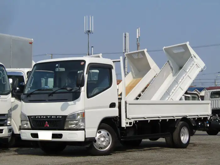 三菱 キャンター 小型 平ボディ PA-FE72BE H17 の中古トラック【車両No.125787】