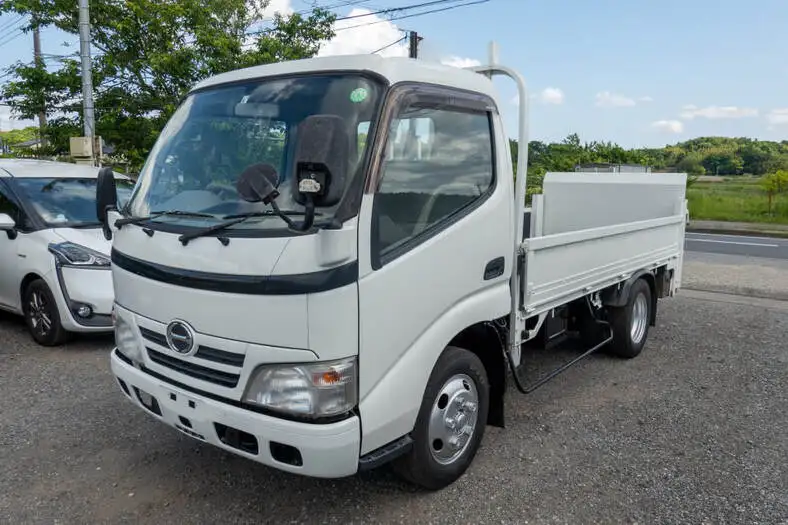 日野 デュトロ 小型 平ボディ パワーゲート BDG-XZU338M の中古トラック【車両No.125724】