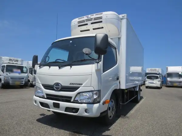 日野 デュトロ 小型 冷凍冷蔵 中温 床アルミ の中古トラック【車両No.125774】