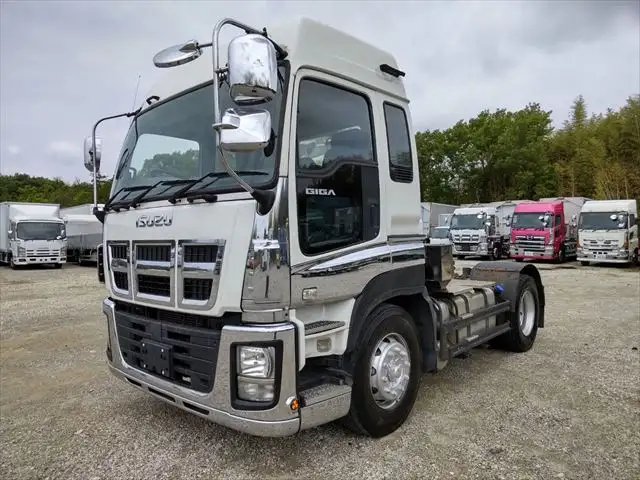 いすゞ ギガ 大型 トラクター ハイルーフ 1デフ の中古トラック【車両No.125137】