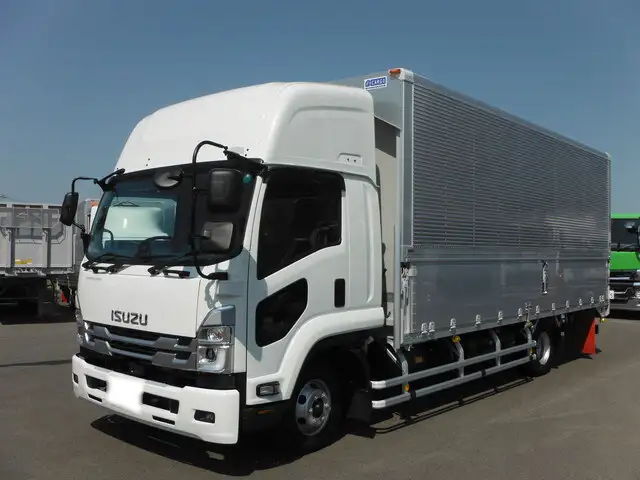 いすゞ フォワード 中型/増トン ウイング エアサス ベッド の中古トラック【車両No.126083】