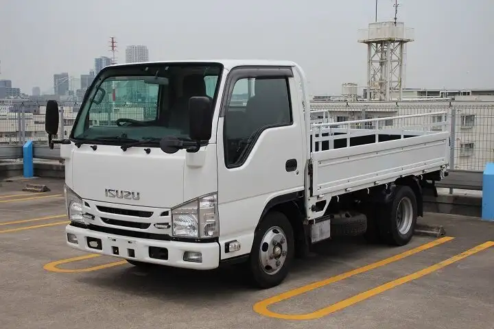 いすゞ エルフ 小型 平ボディ TRG-NJR85A H27 の中古トラック【車両No.126004】