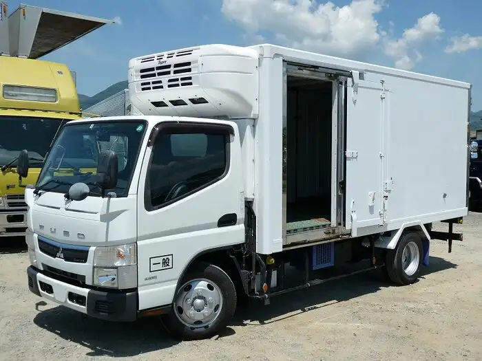 三菱 キャンター 小型 冷凍冷蔵 低温 スタンバイ の中古トラック【車両No.126642】