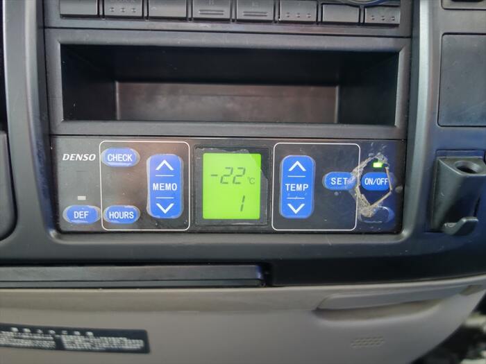 トヨタ トヨエース 小型 冷凍冷蔵 低温 床ステン｜画像16