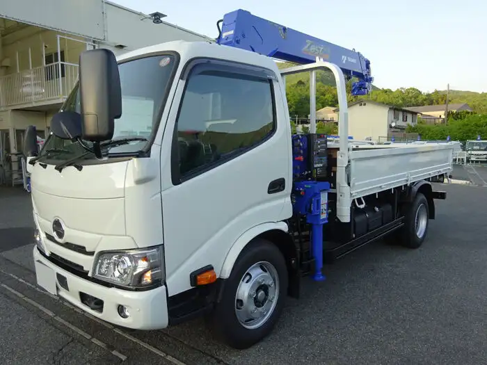 日野 デュトロ 小型 クレーン付 4段 ラジコン の中古トラック【車両No.126526】
