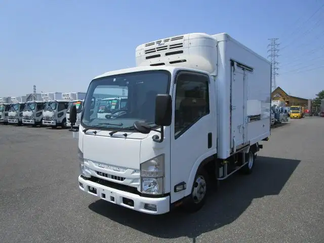 いすゞ エルフ 小型 冷凍冷蔵 低温 2室 の中古トラック【車両No.126754】