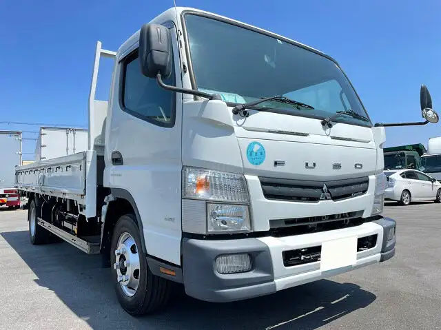 三菱 キャンター 小型 平ボディ TKG-FEB90 H27 の中古トラック【車両No.126647】
