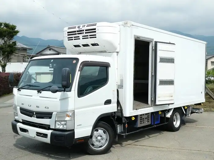 三菱 キャンター 小型 冷凍冷蔵 低温 パワーゲート の中古トラック【車両No.127489】