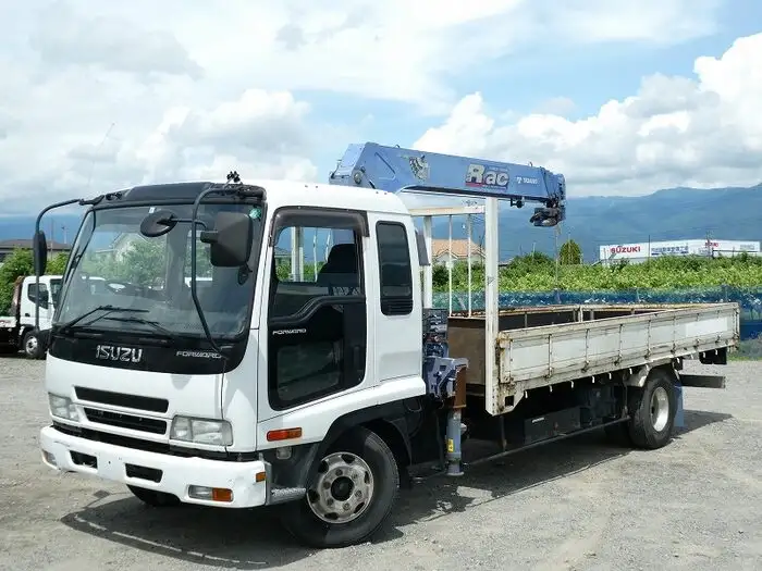 いすゞ フォワード 中型/増トン クレーン付 床鉄板 4段 の中古トラック【車両No.127491】