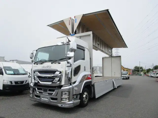 いすゞ ギガ 大型 ウイング ハイルーフ エアサス の中古トラック【車両No.128271】