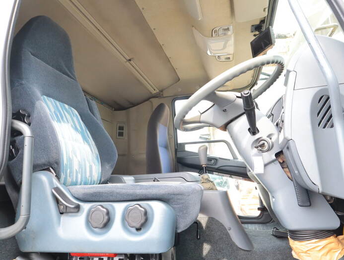 三菱 ファイター 中型/増トン 車両重機運搬 QDG-FQ62F H25の中古トラック画像13