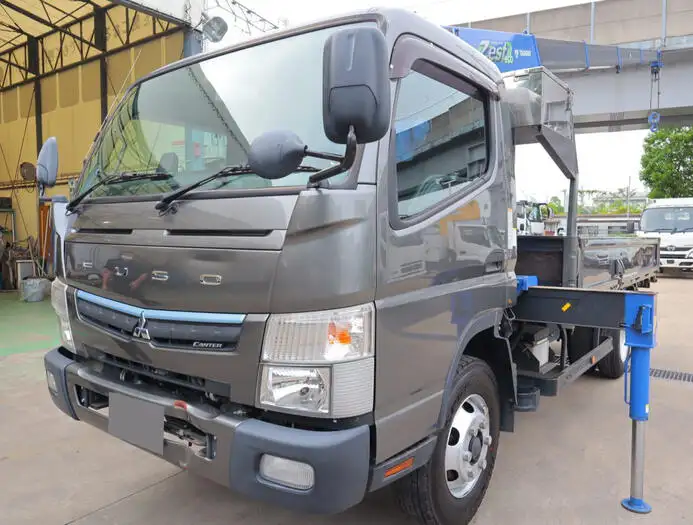 三菱 キャンター 小型 クレーン付 5段 ラジコン の中古トラック【車両No.128597】